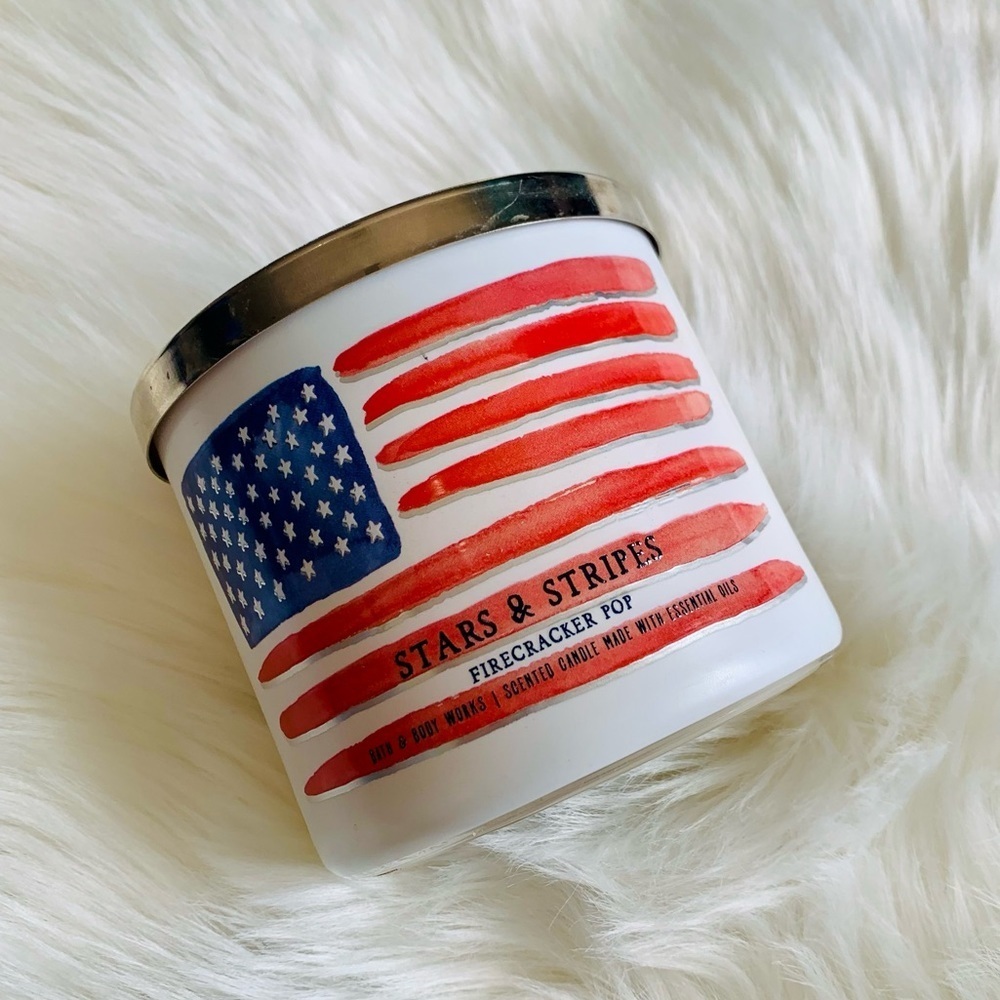 Bath & Body Works Firecracker pop stars & stripes NWT 3 wick candle cherry berry - Picture 5 of 5